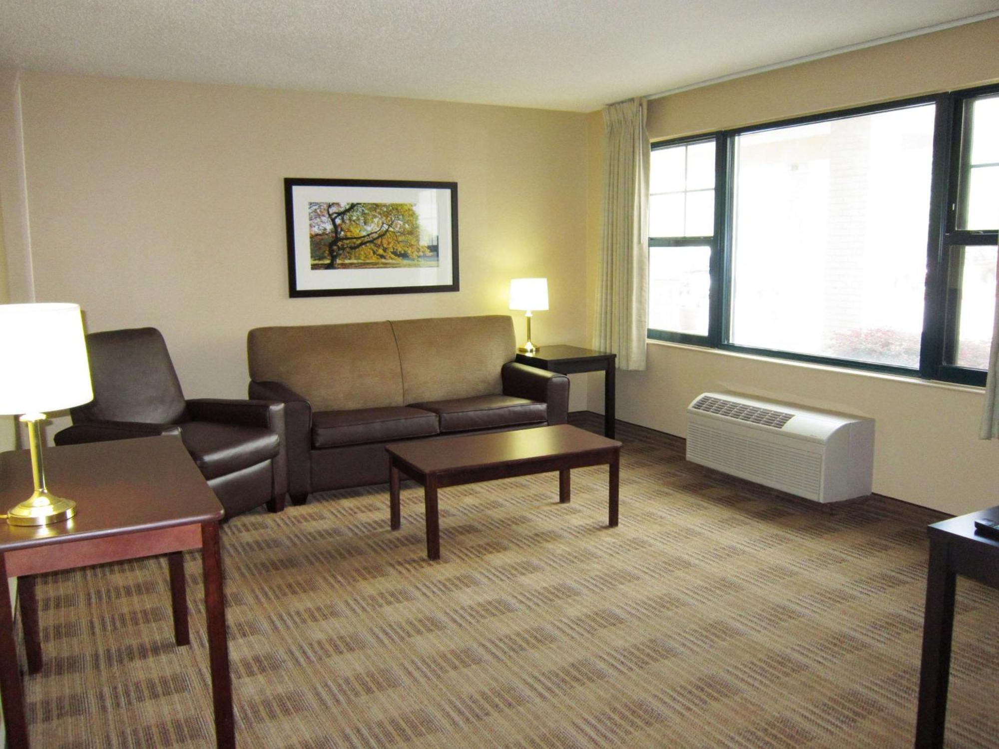 Extended Stay America Suites - Houston - Nasa - Johnson Space Center Nassau Bay Екстер'єр фото