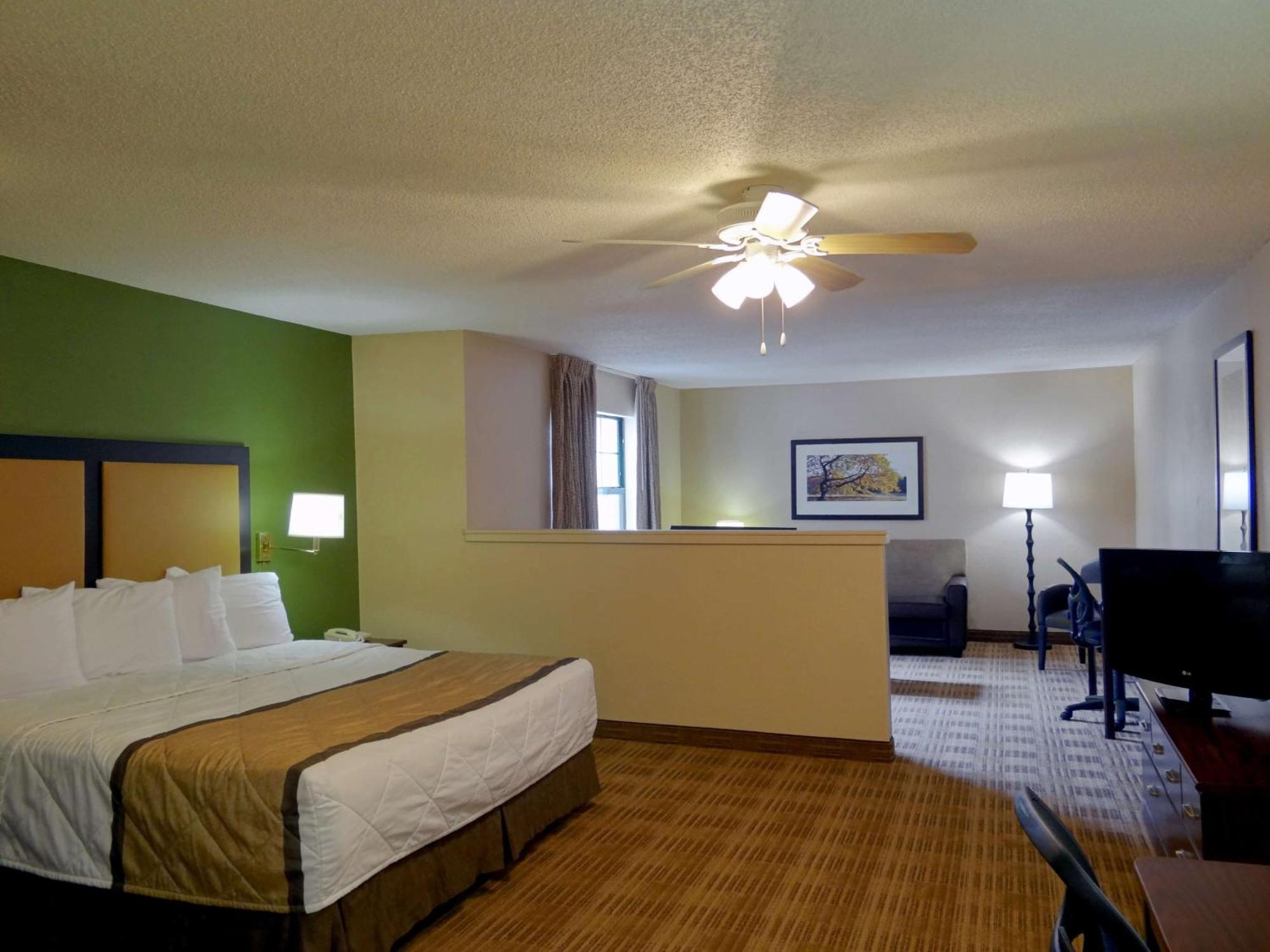 Extended Stay America Suites - Houston - Nasa - Johnson Space Center Nassau Bay Екстер'єр фото