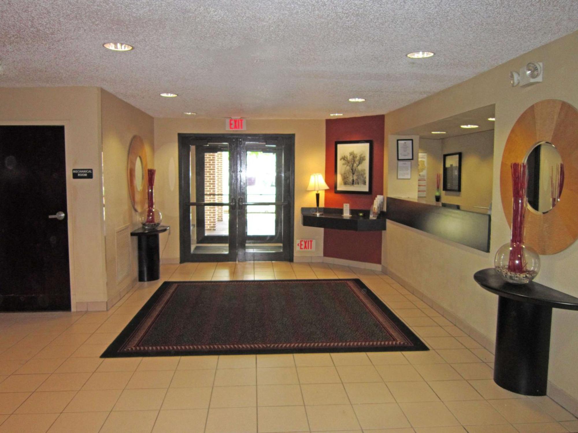 Extended Stay America Suites - Houston - Nasa - Johnson Space Center Nassau Bay Екстер'єр фото