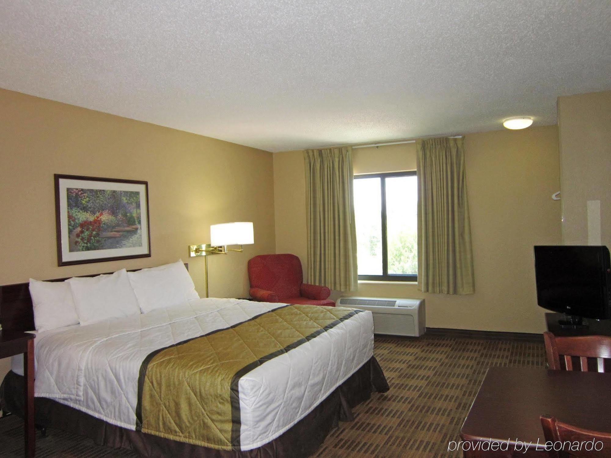 Extended Stay America Suites - Houston - Nasa - Johnson Space Center Nassau Bay Екстер'єр фото