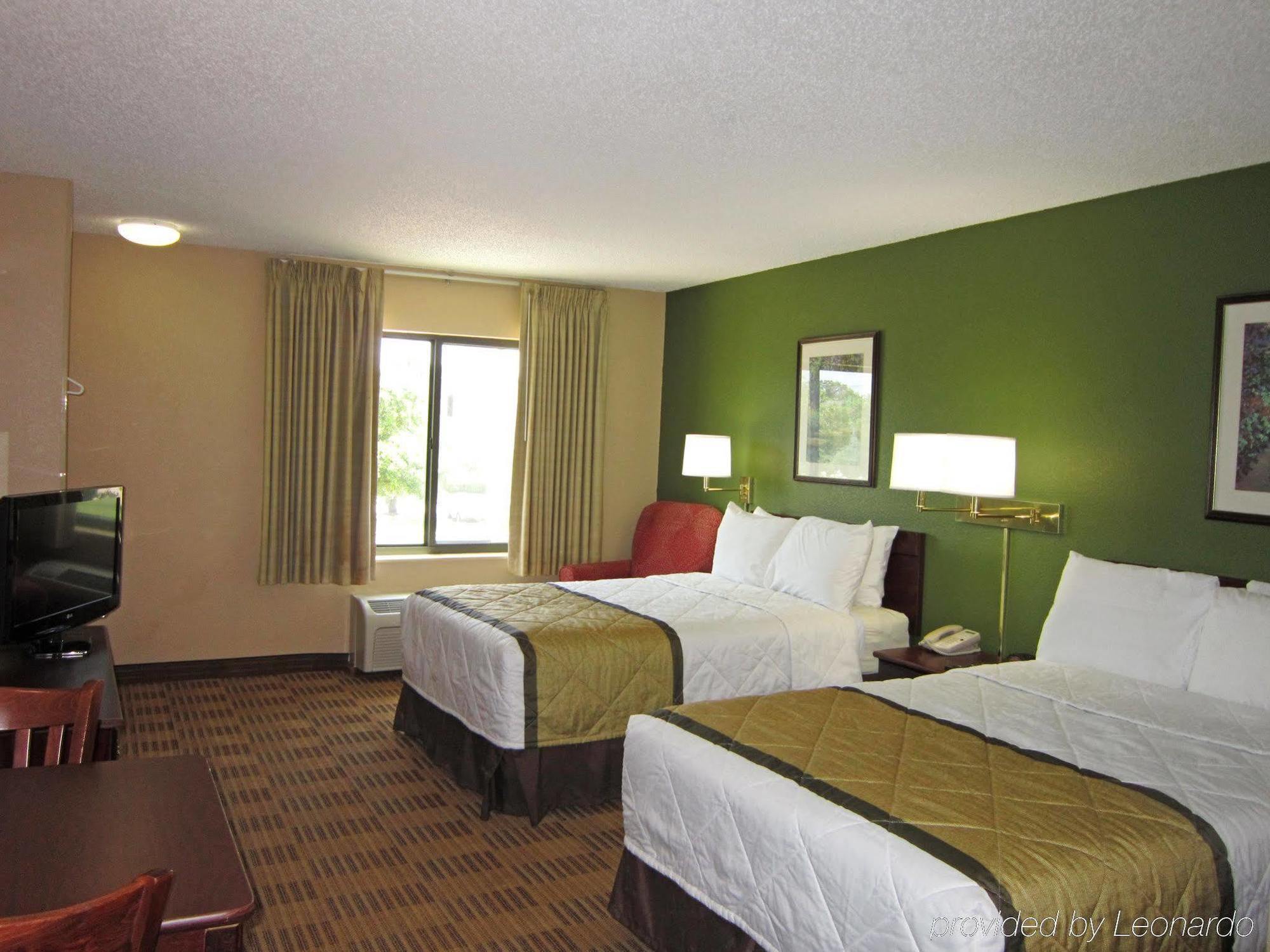 Extended Stay America Suites - Houston - Nasa - Johnson Space Center Nassau Bay Екстер'єр фото