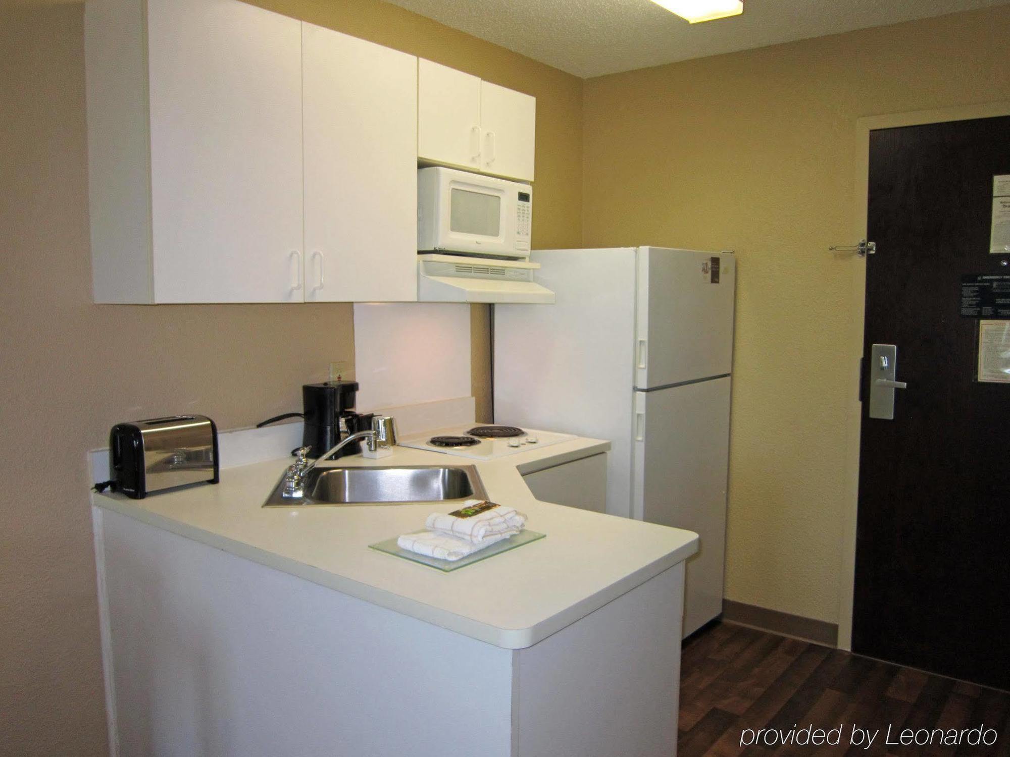 Extended Stay America Suites - Houston - Nasa - Johnson Space Center Nassau Bay Екстер'єр фото